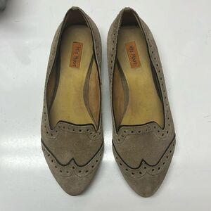 Miz Mooz Taupe “Percy” Leather Pointed Flat Shoe-Size 7.5
